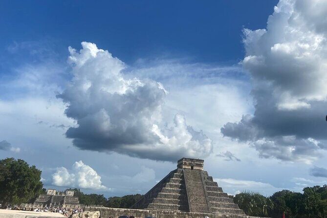 Day trip to Chichen Itza and the Mayan shrine and bath in cenote - Key Points