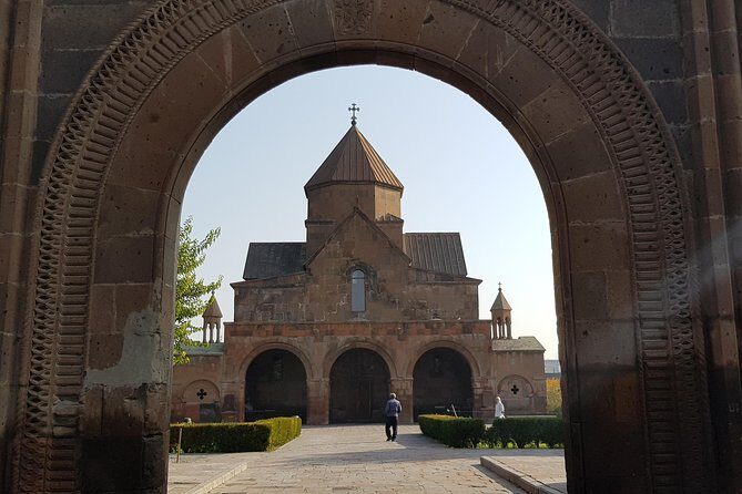 Day trip to: Echmiadzin Cathedral and Zvartnots Temple - FAQ: Practical Questions About the Tour