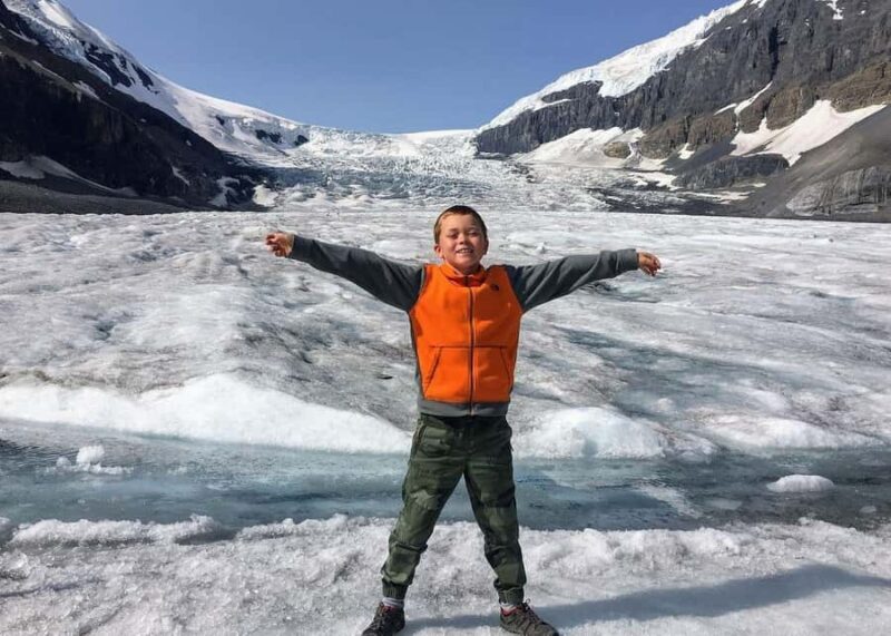 Day Trip to Jasper + Banff with picnic and drinks - Key Points