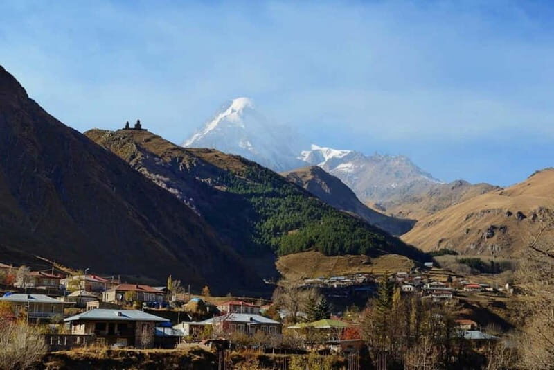 Day Trip to Mount Kazbegi and Gudauri with Licensed Guide - Key Points