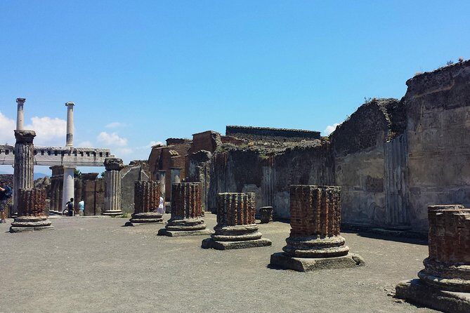 Day Trip to Mount Vesuvius & Pompeii Ruins from Rome - Private Tour - Discovering the Wonders of Vesuvius and Pompeii