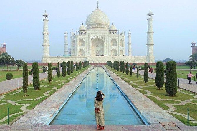 Day Trip to The Taj Mahal and Agra from Delhi by Super-fast Train - The Journey Begins: From Delhi to Agra