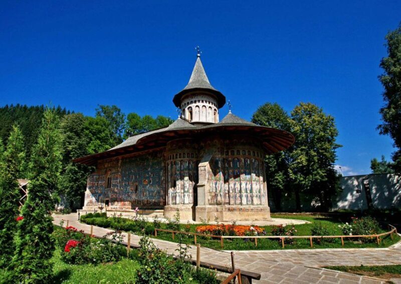 Day trip to the UNESCO Painted Monasteries from Iasi - Key Points