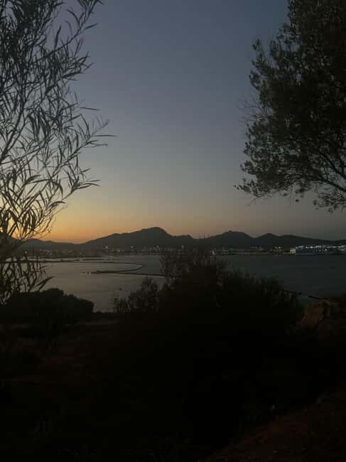 Day trips by dinghy to Capo Figari and Figarolo - Key Points