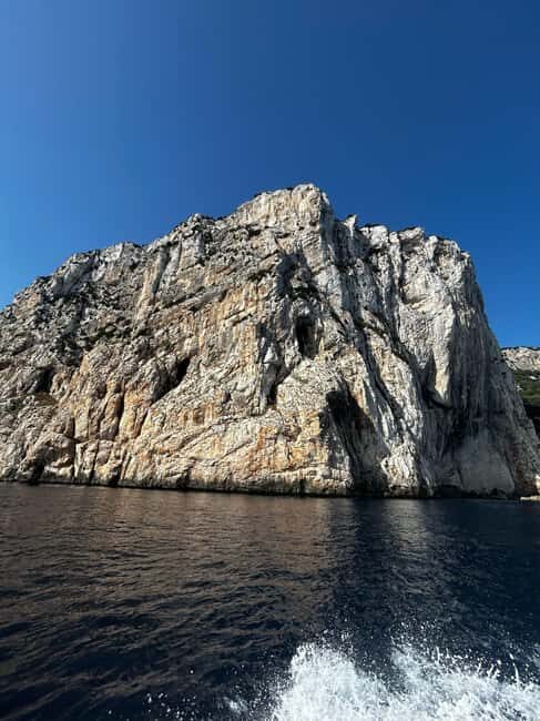 Day trips by dinghy to Capo Figari and Figarolo - What’s Included and Practical Details