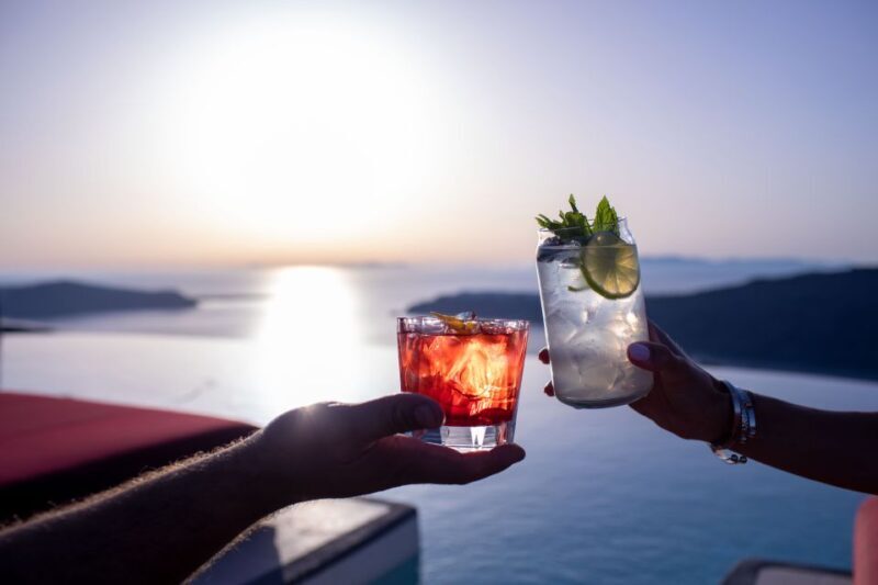 Daybed Relaxation with infinity pool use with caldera views - Final Thoughts