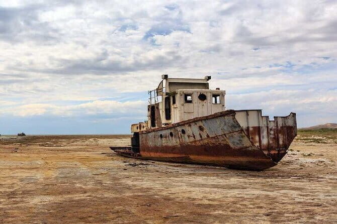 Daytrip From Khiva to Aral Sea Cemetery Of Ships . All In One - Key Points