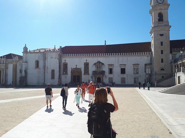 DayTrip Porto to Lisboa (optional visit to Aveiro_Coimbra_Fátima) Since 400eur - FAQ