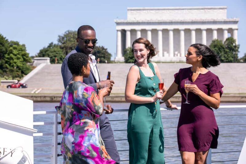 DC: City Cruises Gourmet Brunch, Lunch, or Dinner Cruise - An In-Depth Look at the Experience