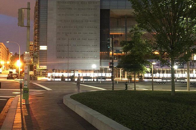 DC Lights Night Tour - FAQ