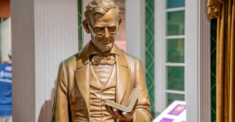 DC: Lincoln Assassination Walking Tour with Ford's Theatre - Key Points