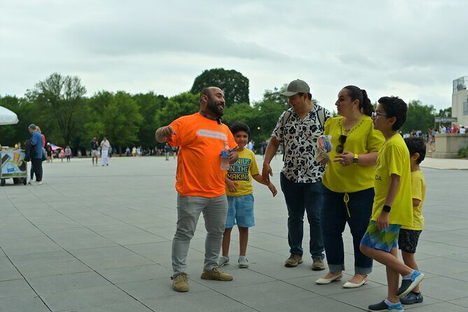 DC Monuments Day or Night American History Guided E-Cart Tour - Frequently Asked Questions