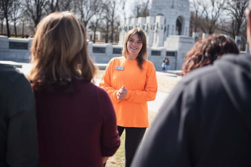 DC: Washington Monument Ticket & National Mall Memorial Tour - Who Will Love This Tour?