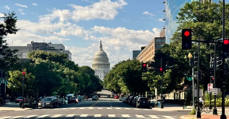 DC:Small Group Sunset Tour . - Key Points