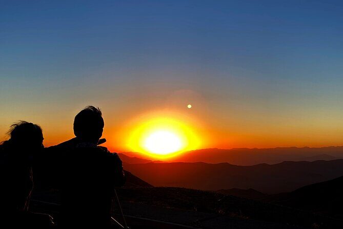 Death Valley Sunrise & Stargazing Day Tour Group Discount for 2 More People - FAQ