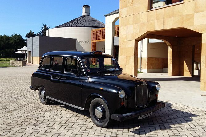 Deco City Black Cab Tours and Shuttles - Key Points