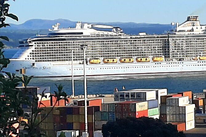 Deco Napier, Te Mata Peak, Garden Walk and Wine Tasting Tour - FAQ