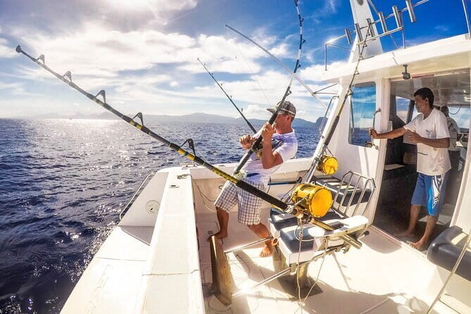 Deep Sea Fishing Boat Tour in Negombo - The Catch and Photo Moments
