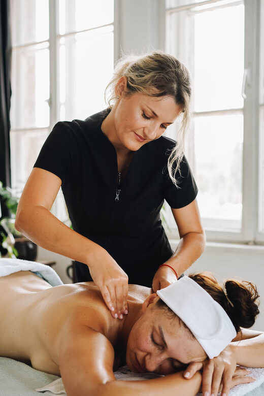 Deep Tissue Massage Therapy NYC - 45 Mins - A Closer Look at the Experience