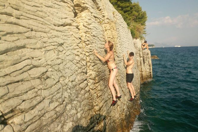 Deep Water Solo and Cliff Jumping Tour in Split - The Scenery: Why It’s Special