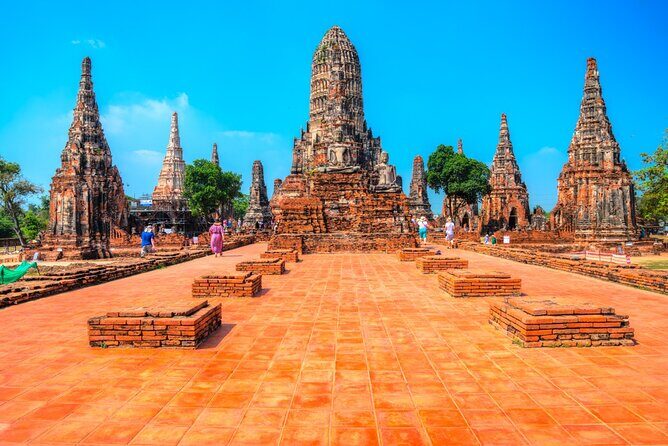 Definitive tour of 4 ancient capitals Ayutthaya ruins in Japanese - Why This Tour Works for Different Types of Travelers