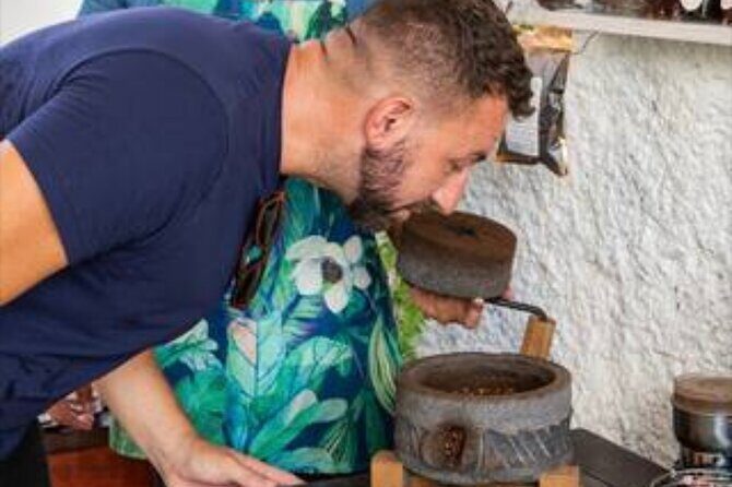 Del Grano al Cafe Learn how to roast grind and prepare coffe - Who Will Love This Tour?