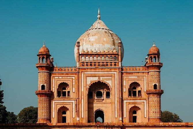 Delhi 4 hour Private Walking Tour with Certified Guide - Key Points