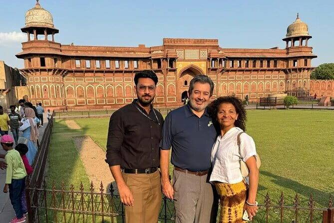 Delhi 6 hr Private Walking Tour with Certified Guide - What You Can Expect from the Experience