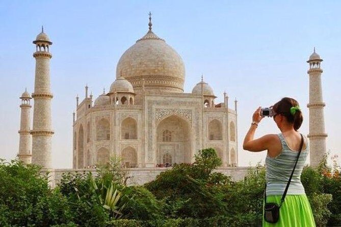 Delhi-Agra-Delhi One Day Trip By India's Superfast Train - Taj Mahal: The Heart of the Tour