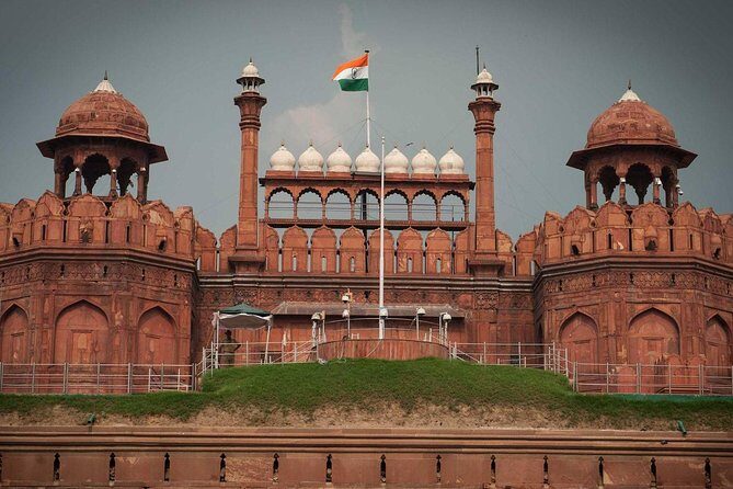 Delhi-Agra-Jaipur Golden Triangle Tours 3N/4D - Analyzing the Itinerary: What to Expect at Each Stop
