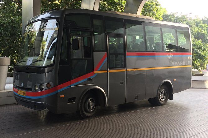 Delhi Airport to Agra Taj Mahal Drop by Private Car - The Drive: From Delhi to Agra in Comfort and Style