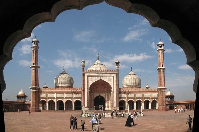 Delhi: Private Half-Day Delhi Temple Tour with Hotel Transfers - Who Will Love This Tour?