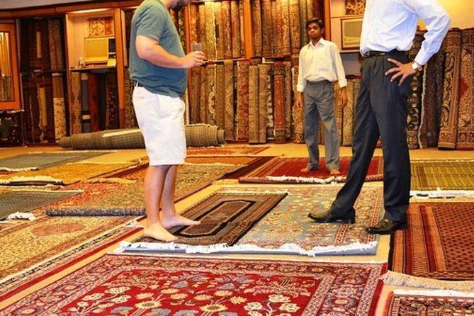Delhi: Private Half-Day Guided Shopping Tour with Transfer - Navigating the Itinerary
