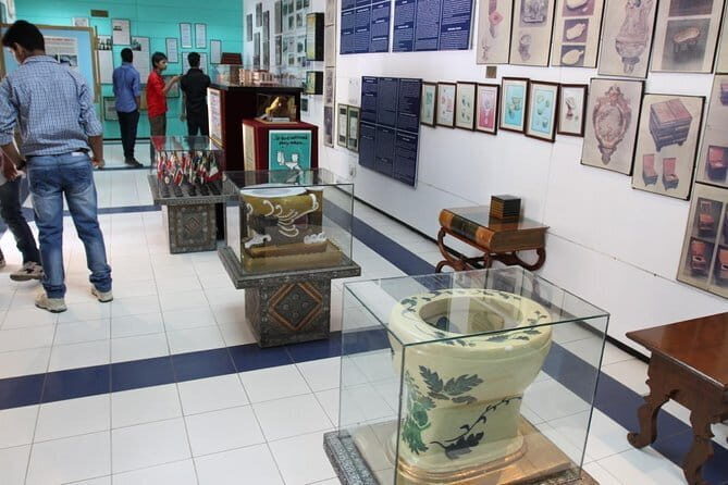 Delhi Sulabh International Museum with Lunch - Key Points