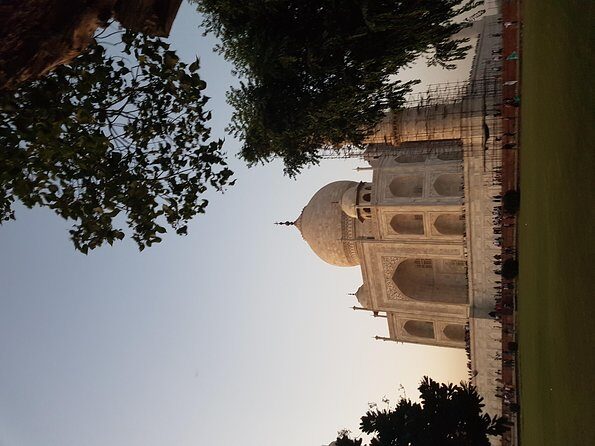 Delhi To Agra Overnight Trip by Car - FAQ Section