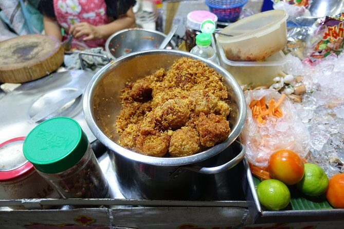 Delicious Food tour with Tangmo - FAQ