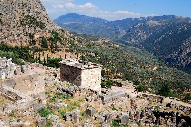 Delphi and Meteora Two Days Tour from Athens - Authentic Experiences From Other Travelers