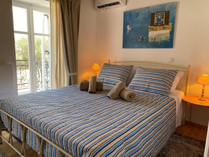 Delphi full Day tour, Osios Loukas and Arachova - FAQ