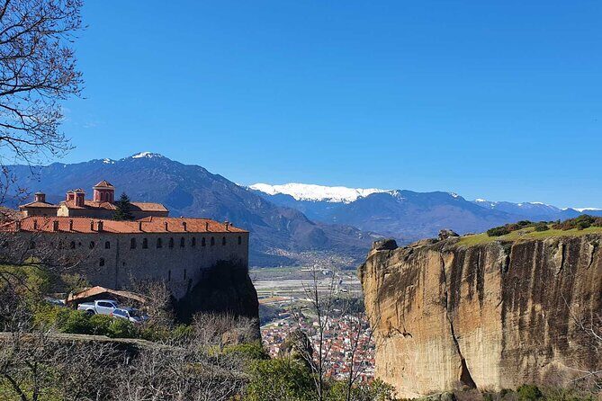 Delphi, Meteora and Thermopylae 2-Day Private Tour from Athens - A Deep Dive Into the Itinerary