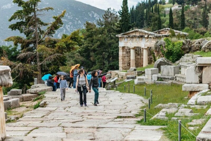 Delphi Oracle and Ancient Corinth day tour. - Who Should Consider This Tour?