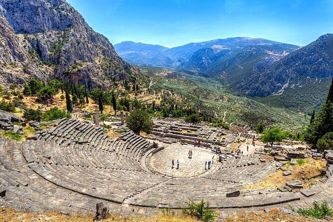 Delphi: Self-guided Audiovisual Tour with 3D Representations - Additional Features & Enhancements