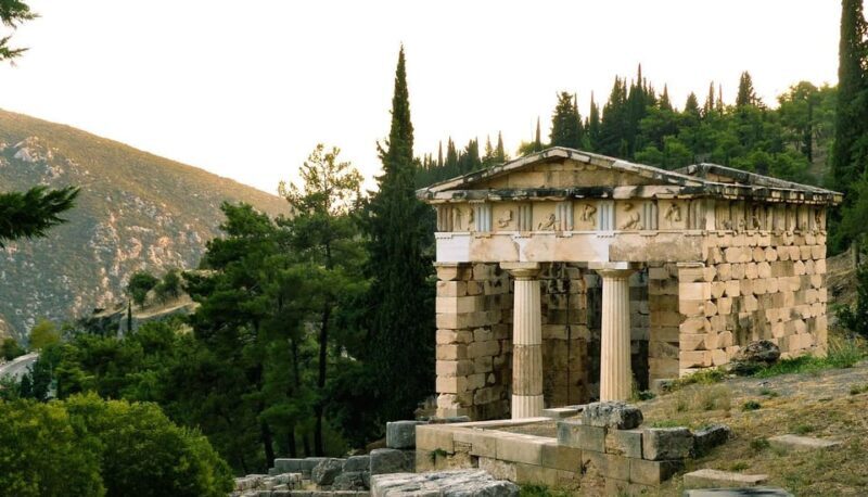 Delphi Skip-The-Line Private Tour - Expert Guide & Admission - What’s Included and What to Expect