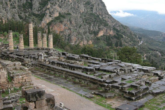 Delphi with Professional English guide and transportation - Final Thoughts