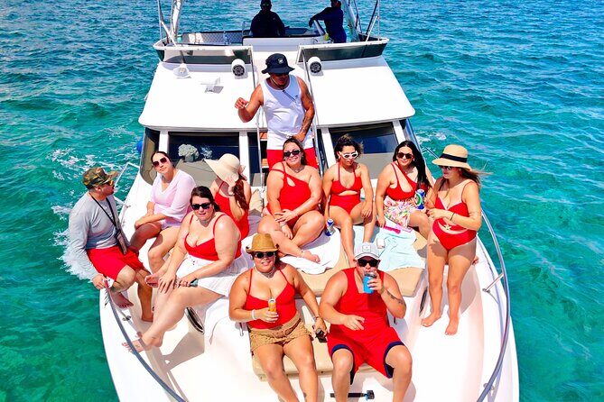 Deluxe Yacht 48FT with FlyBrige Rental in Cancun - Practical Tips and FAQs