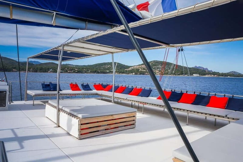 Denia/Jávea: a day at sea with paella on Isla Portitxol - The Sum Up