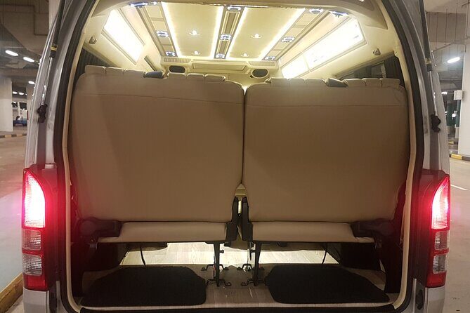 Departing Singapore: Transfer to Changi Airport or Cruise Centre - A Deep Dive into the Singapore Airport Private Transfer