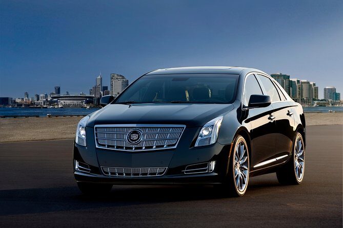 Departure by Luxury Sedan from Denver City to Denver Airport DEN - Who This Transfer Is Best For