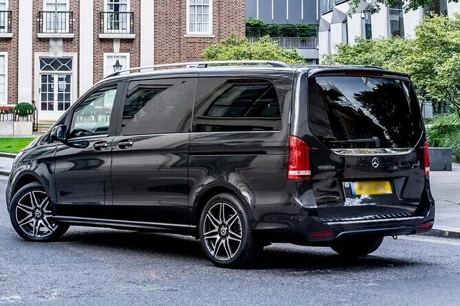 Departure by Luxury Van from Athens City to Athens Airport ATH - Why Choose a Private Transfer from Athens to the Airport?