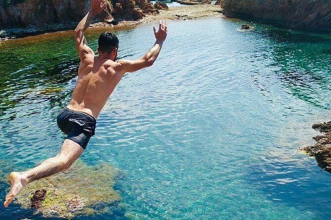 Departure from Fréjus: Estérel, Calanques and red rocks - Exploring the Tour Itinerary in Detail