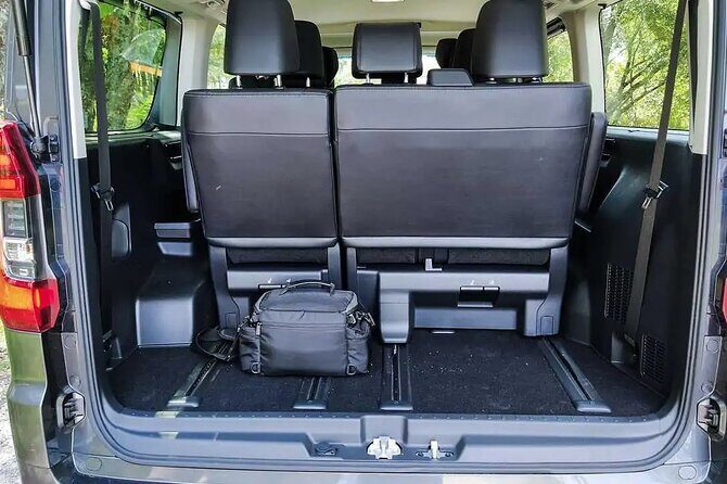 Departure Private Transfer Cancun to Cancun Airport CUN by Minivan or Minibus - The Vehicles and Comfort